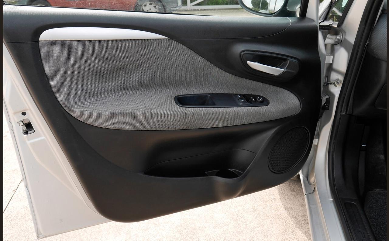 Fiat Punto Evo 1.3 Mjt 75 CV DPF 5 porte S&S Dynamic