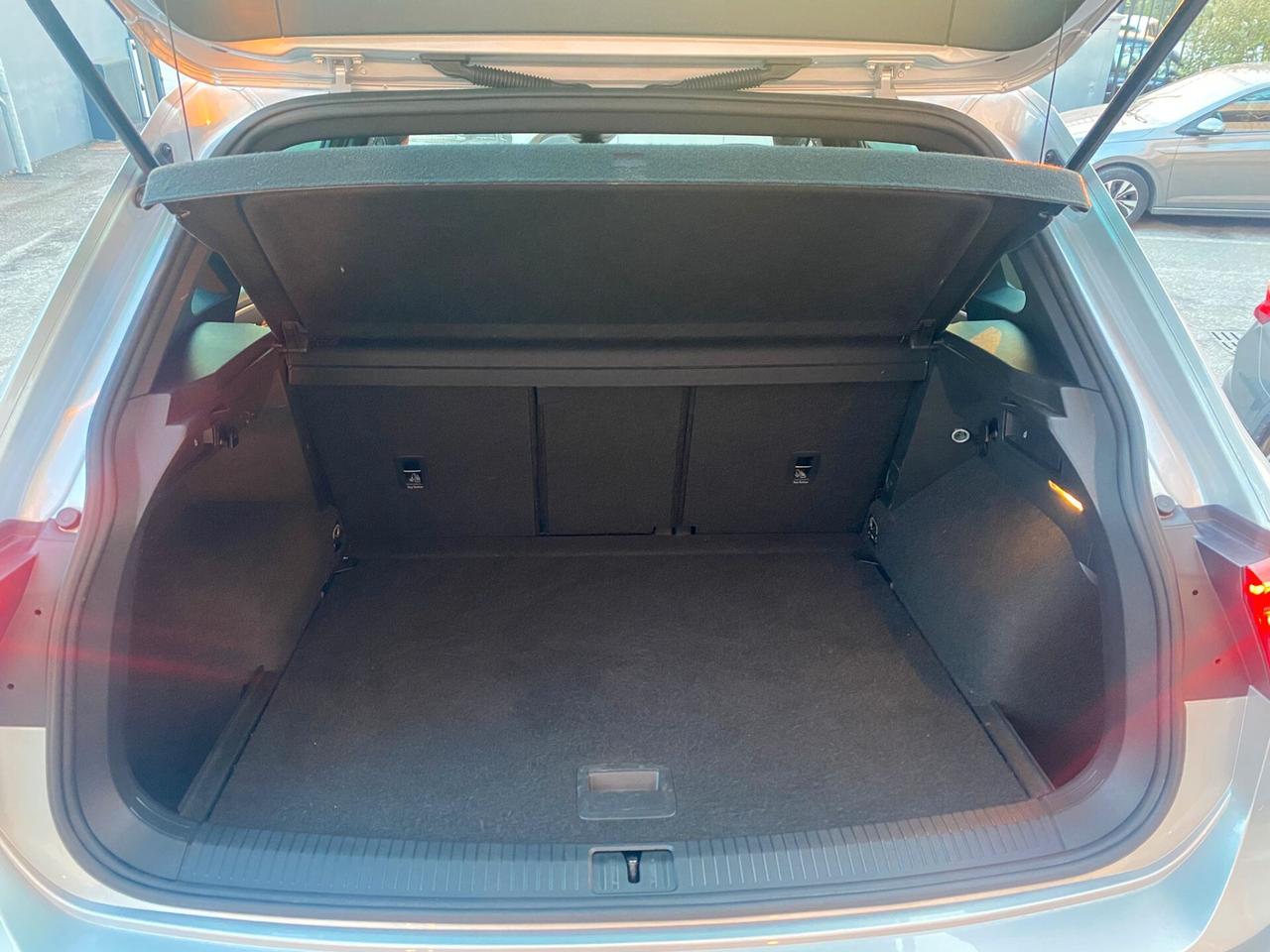 Volkswagen Tiguan 2.0 TDI 200 CV SCR DSG 4MOTION R-Line