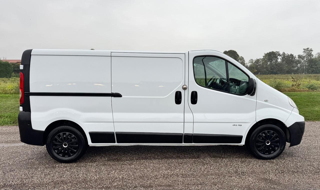 RENAULT TRAFIC 2.0 CTDI 115 FURGONE VAN AUTOCARRO