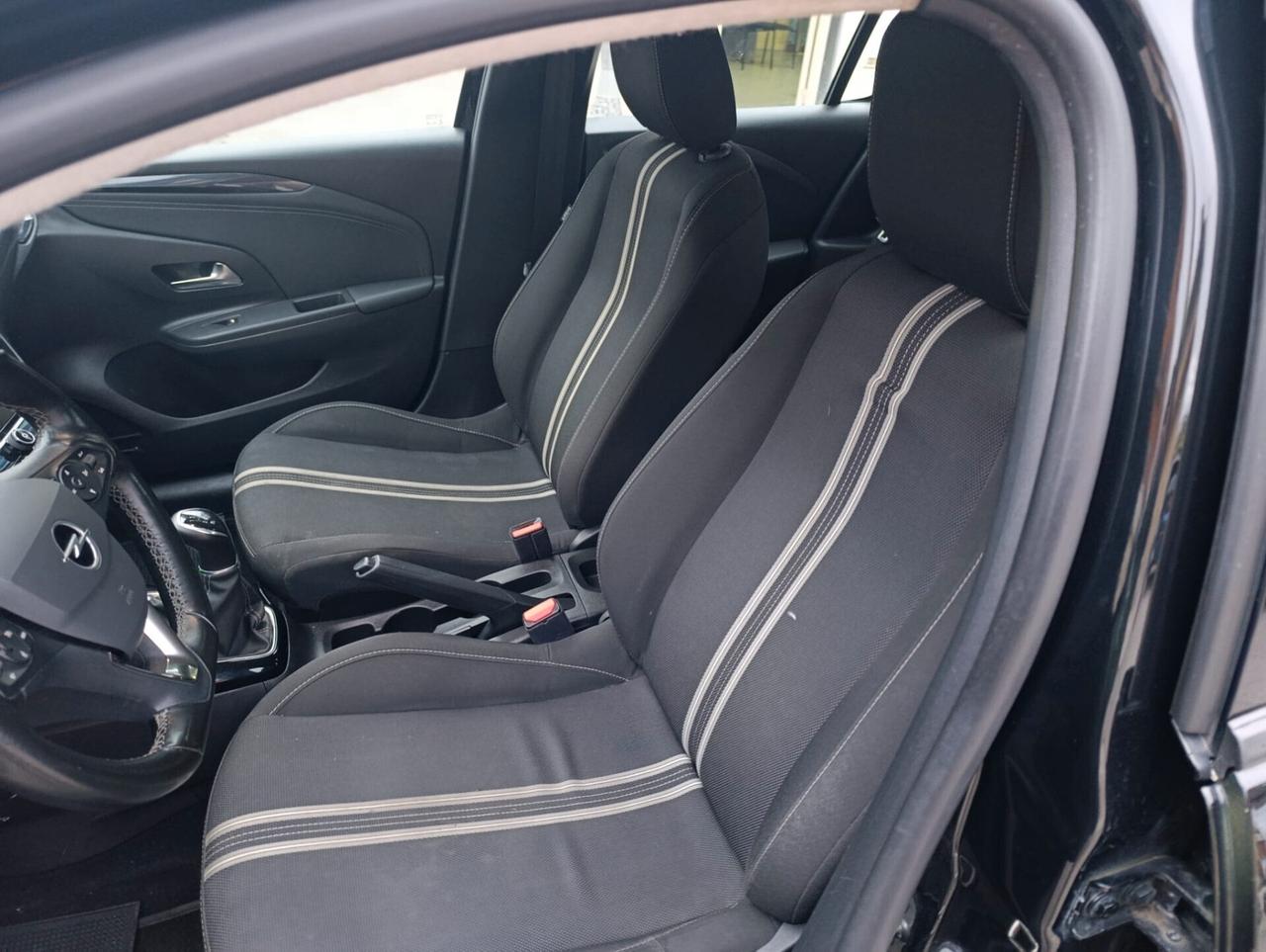 Opel Corsa 1.2 GS LINE