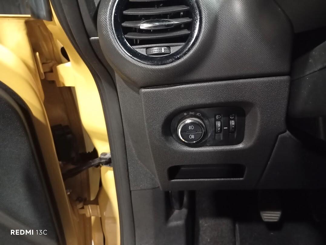 OPEL CORSA DEL 2011 BENZINA 100.000 KM