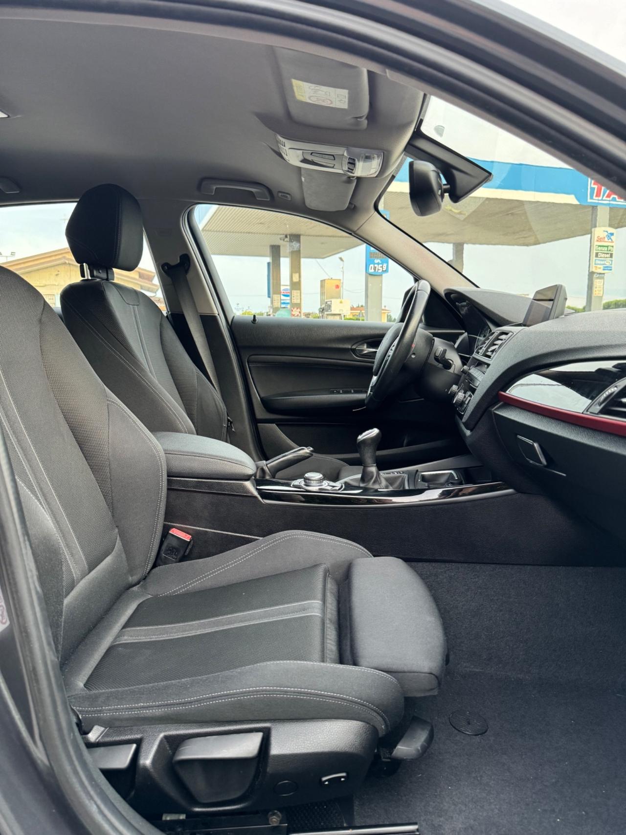 Bmw 116 116d 5p. Efficient Dynamics Sport