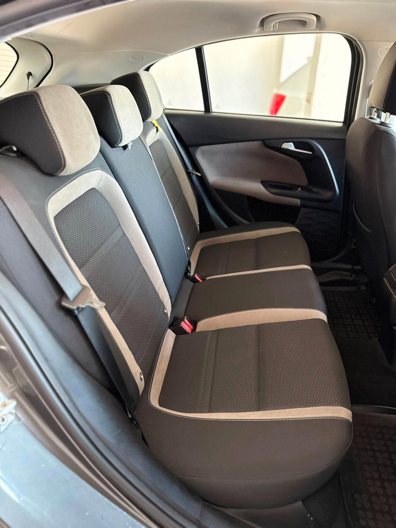 Fiat Tipo 1.6 Mjt S&S 5 porte Lounge