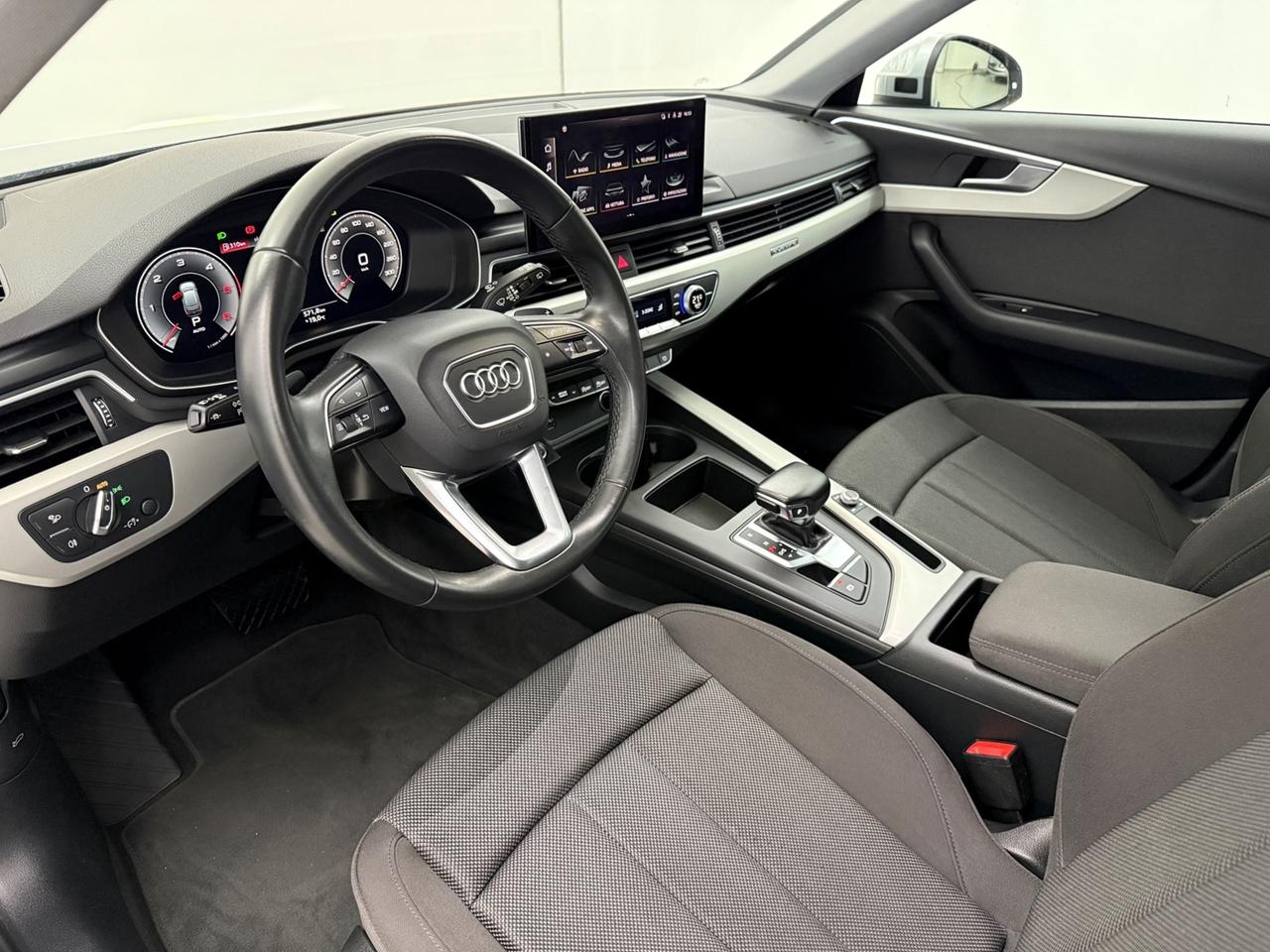 AUDI A4 V 2019 Avant A4 Avant 40 2.0 tdi mhev Business quattro 204cv s-tronic