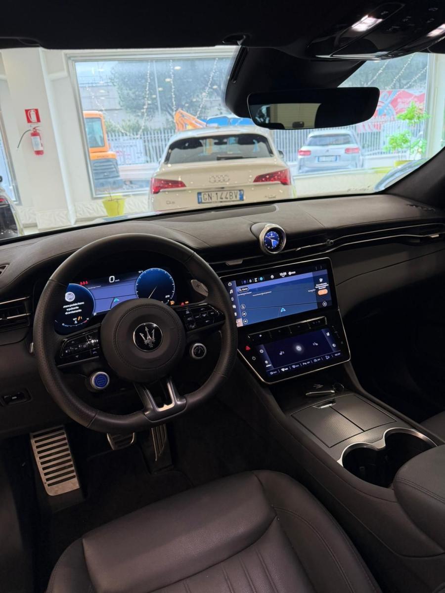 MASERATI - Grecale - 2.0 MHEV GT