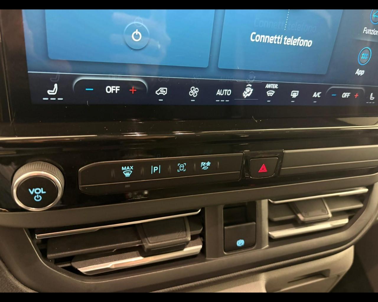 FORD Tourneo Custom V710 320 2.0 ecoblue 150cv Titanium L2H1