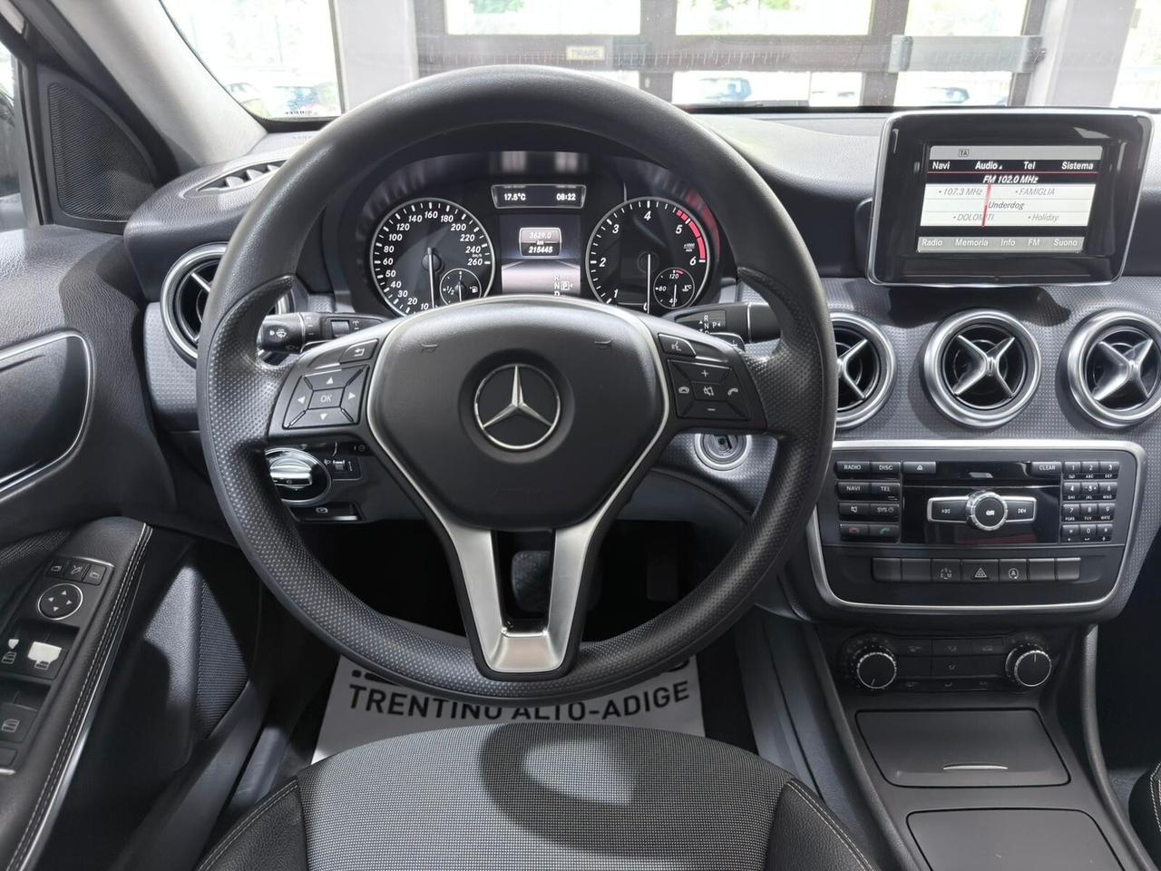 MERCEDES A180 CDI 1.5 109CV AUTO BUSINESS 2015