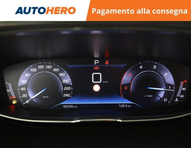 PEUGEOT 3008 BlueHDi 130 S&S EAT8 Business