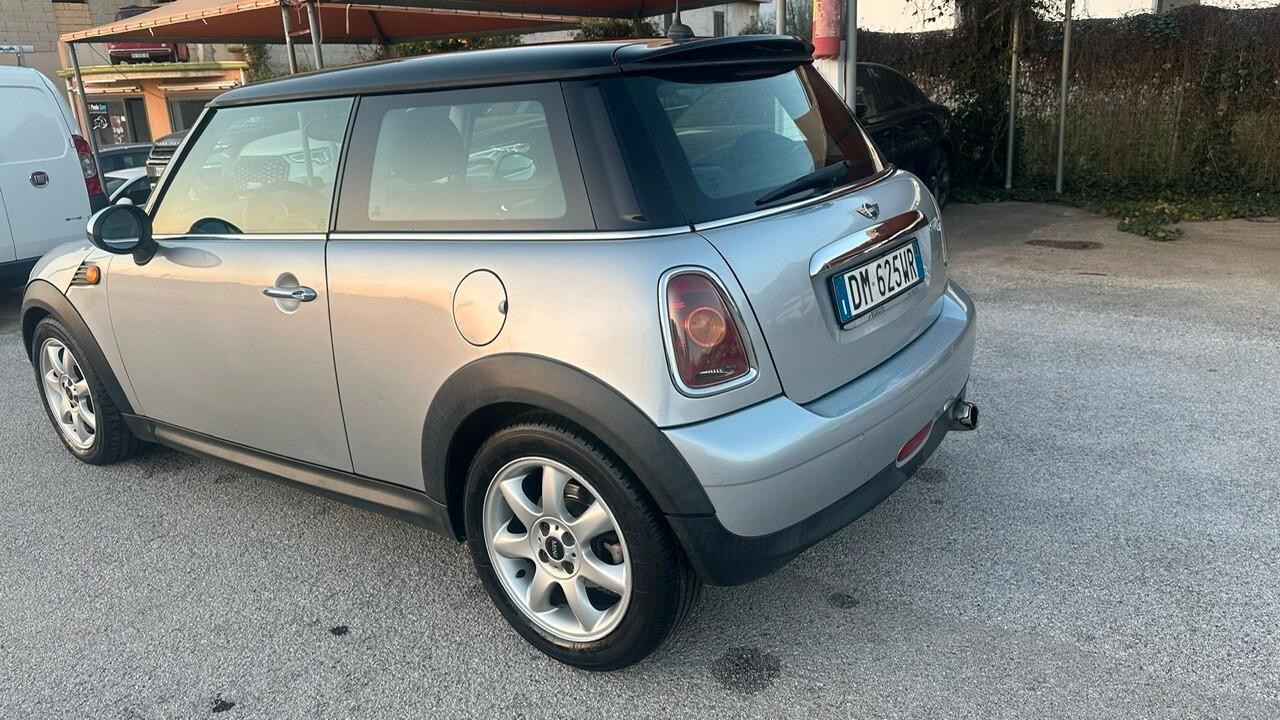 Mini Cooper D 1.6 16V 2008