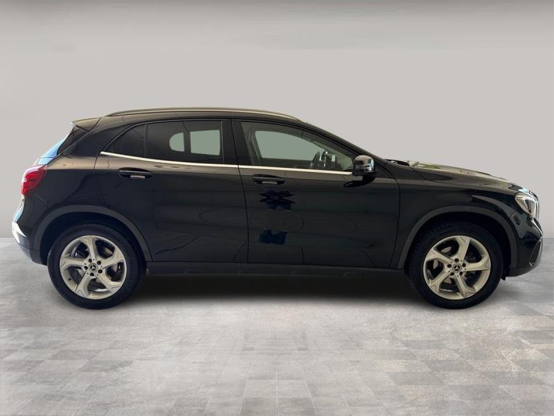 Mercedes GLA 180 180 Sport 7G-DCT