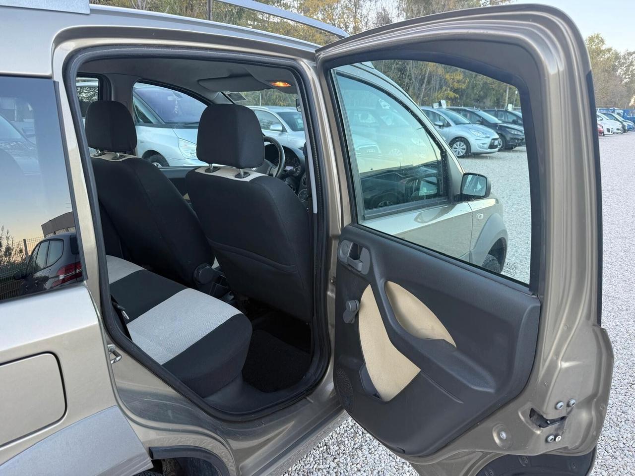 Fiat Panda 1.3 MJT 16V 4x4 Cross