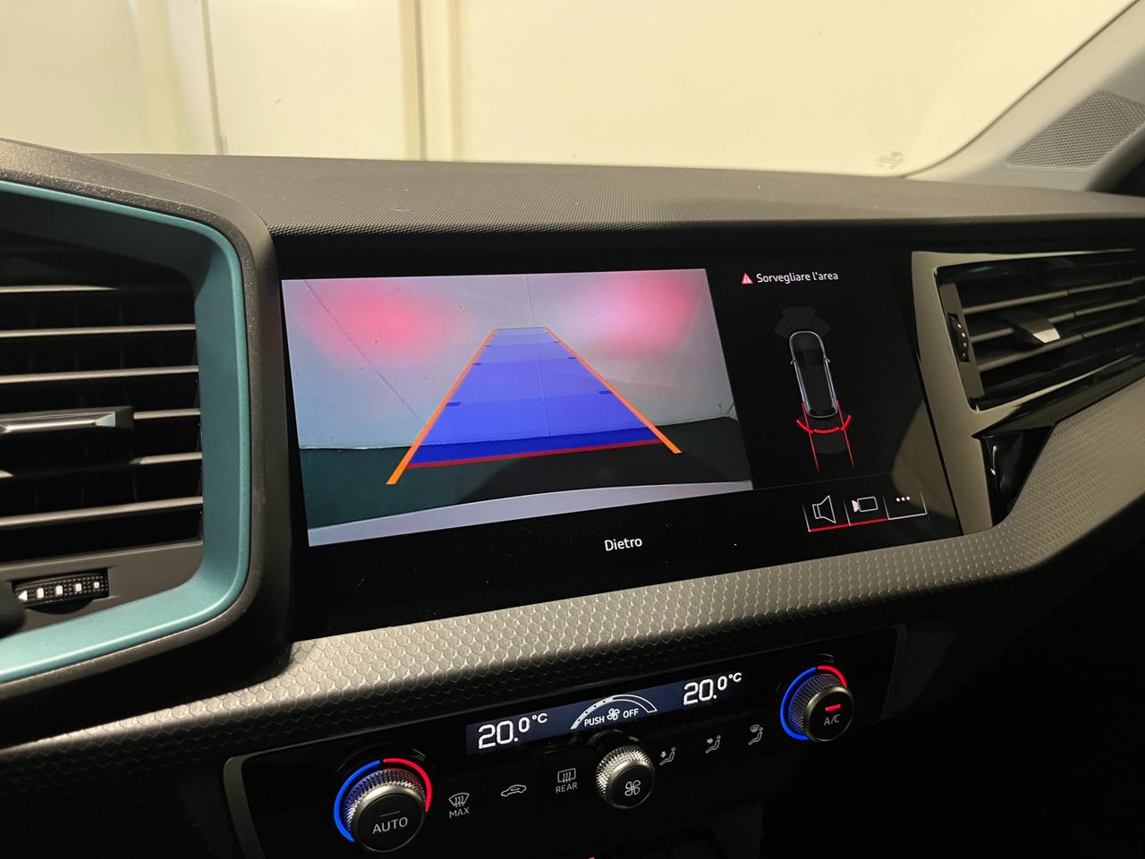 AUDI A1 ALLSTREET 30 TFSI S-TRONIC IDENTITY CONTRAST