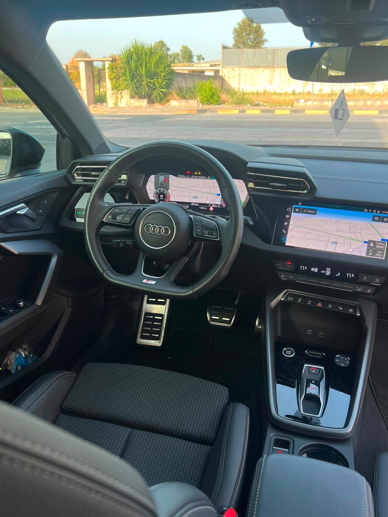 Audi A3 2025 SPB 35 2025 TDI S tronic line edition TETTO