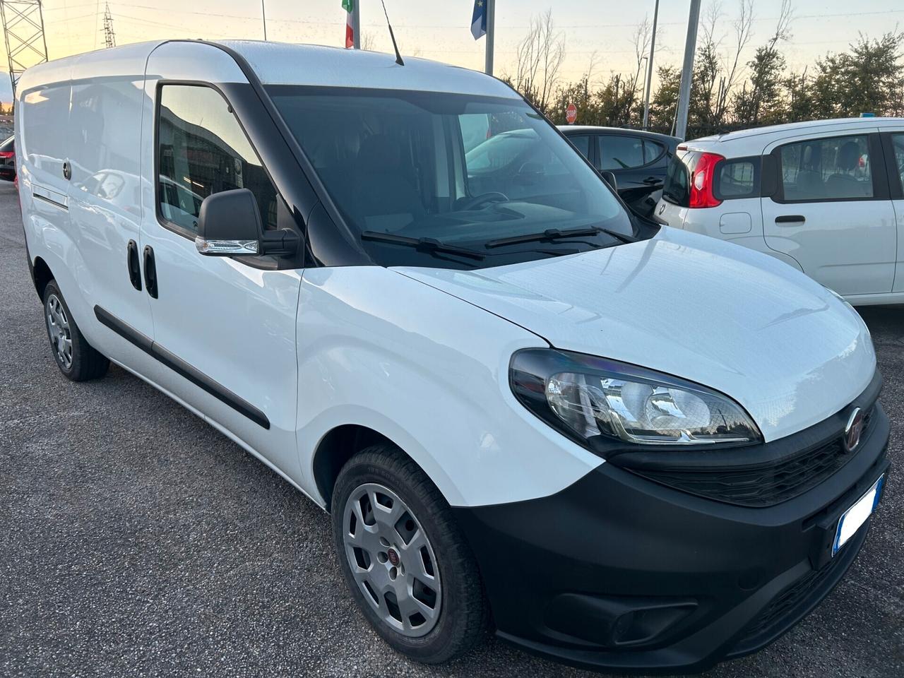 Fiat Doblò 1.4 T-Jet Natural Power PL-TN Cargo Maxi Lamierato