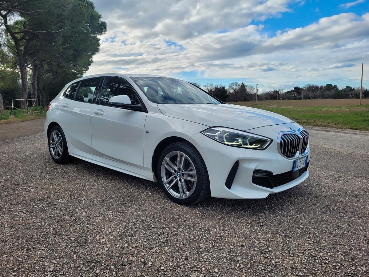 Bmw 116 i 5p. Msport Exterior