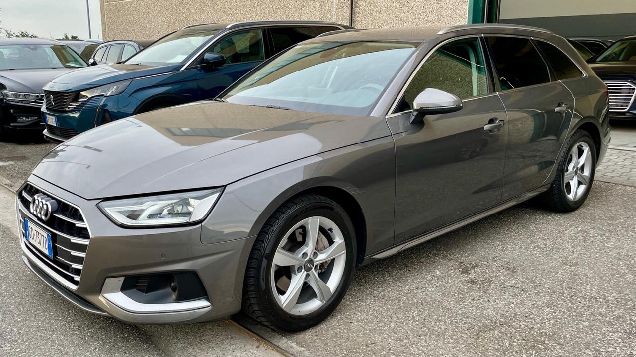 Audi A4 Avant 40 TDI S tronic Advanced LED V. Cockpit 204cv