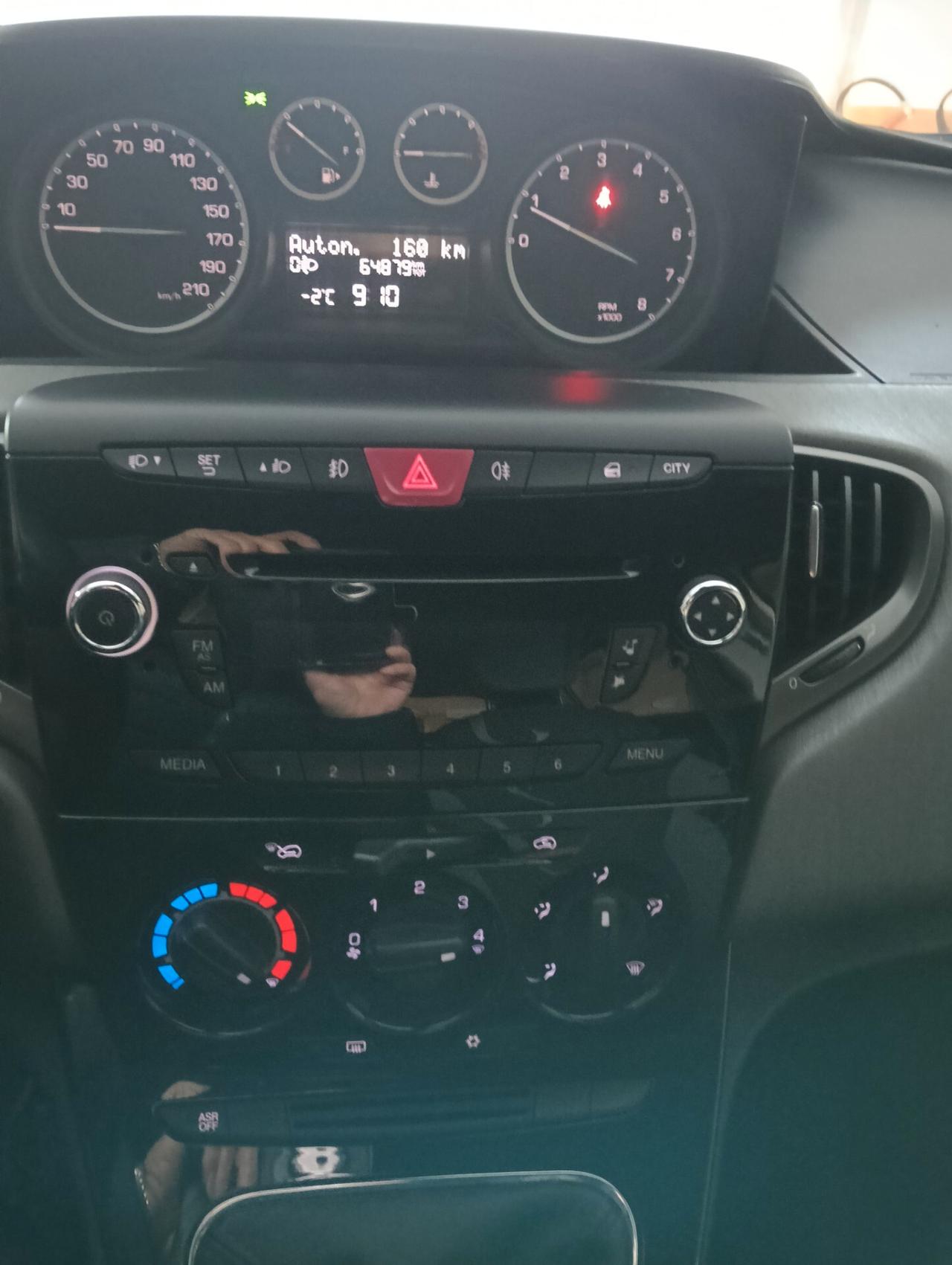 Lancia Ypsilon 1.2 69 CV 5 porte Gold