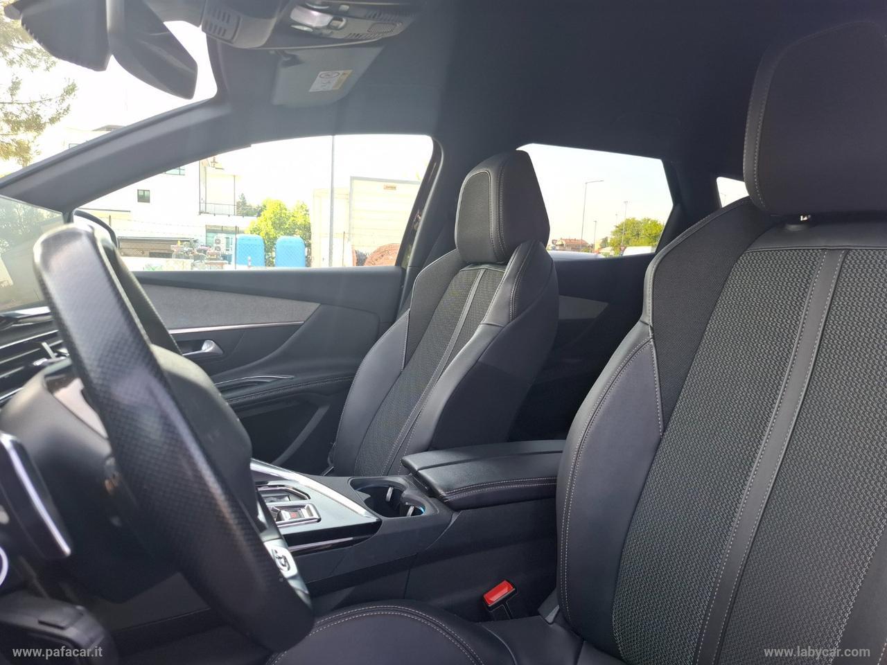 PEUGEOT 3008 BlueHDi 130 S&S EAT8 GT