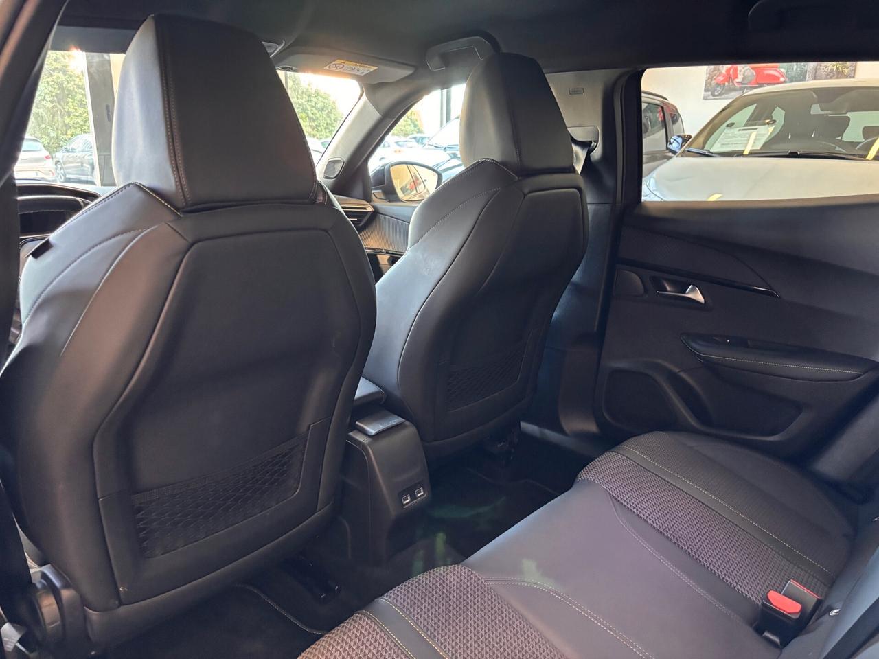 Peugeot 2008 1.5 BlueHDi 130CV S&S EAT8 GT