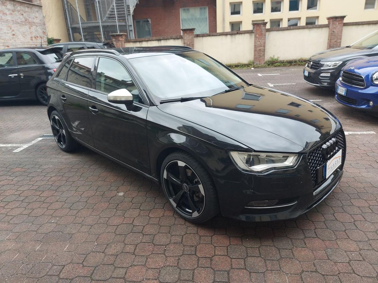 Audi A3 spback Ambiente 1.6 TDI dsg
