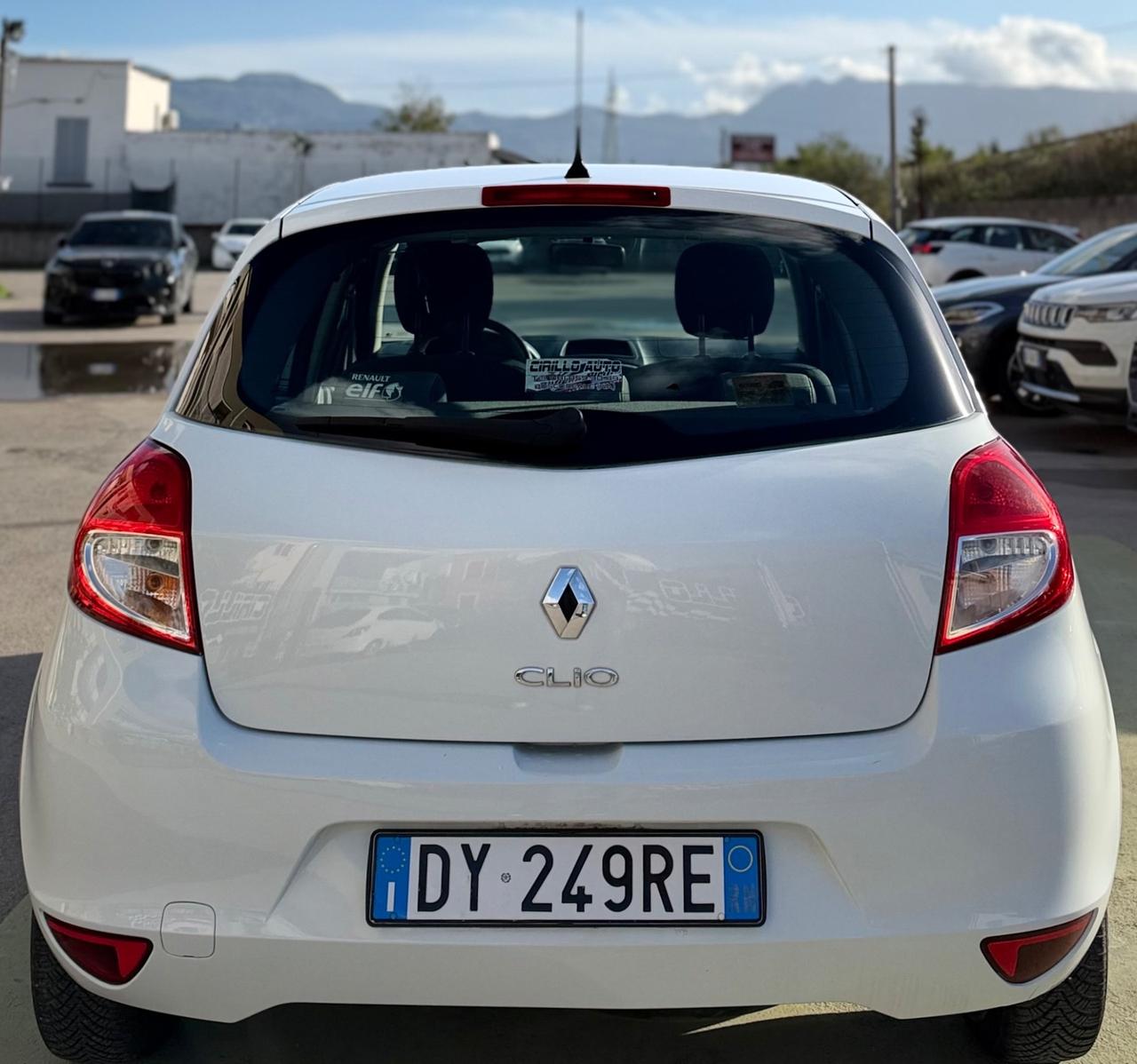 Renault Clio 1.2 Gpl 75 Cv
