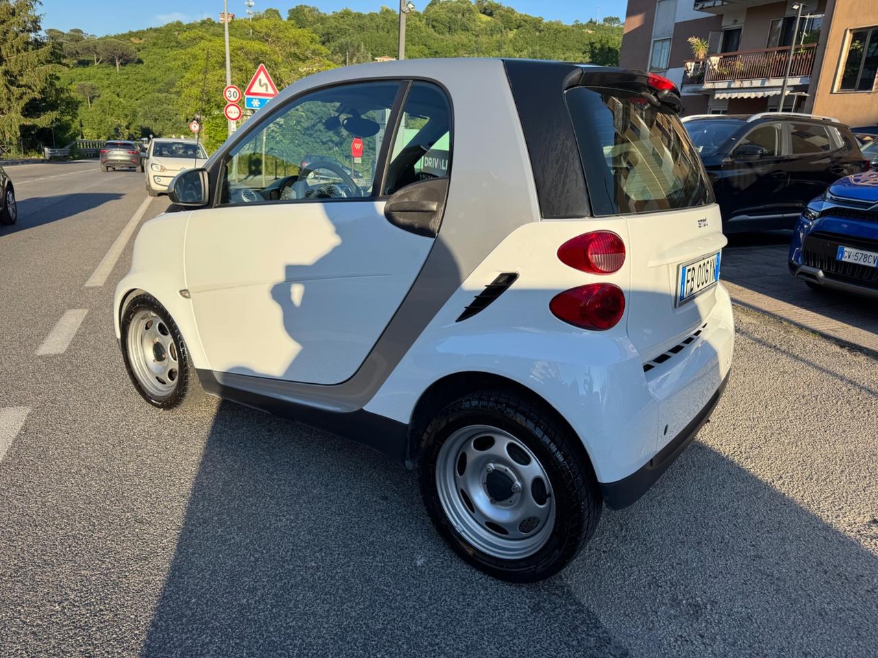 Smart ForTwo 1000 52 kW coupé pure