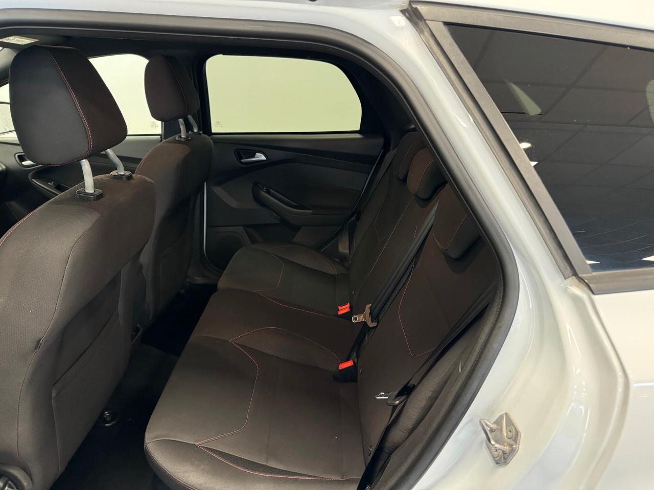 Ford Focus 1.5 TDCi 120 CV Start&Stop SW ST Line PACK SPORT