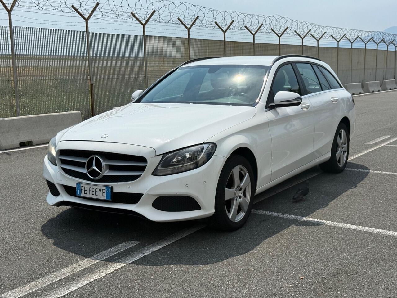 Mercedes-benz C 180 d Automatica-NAVI-PERMUTABILE
