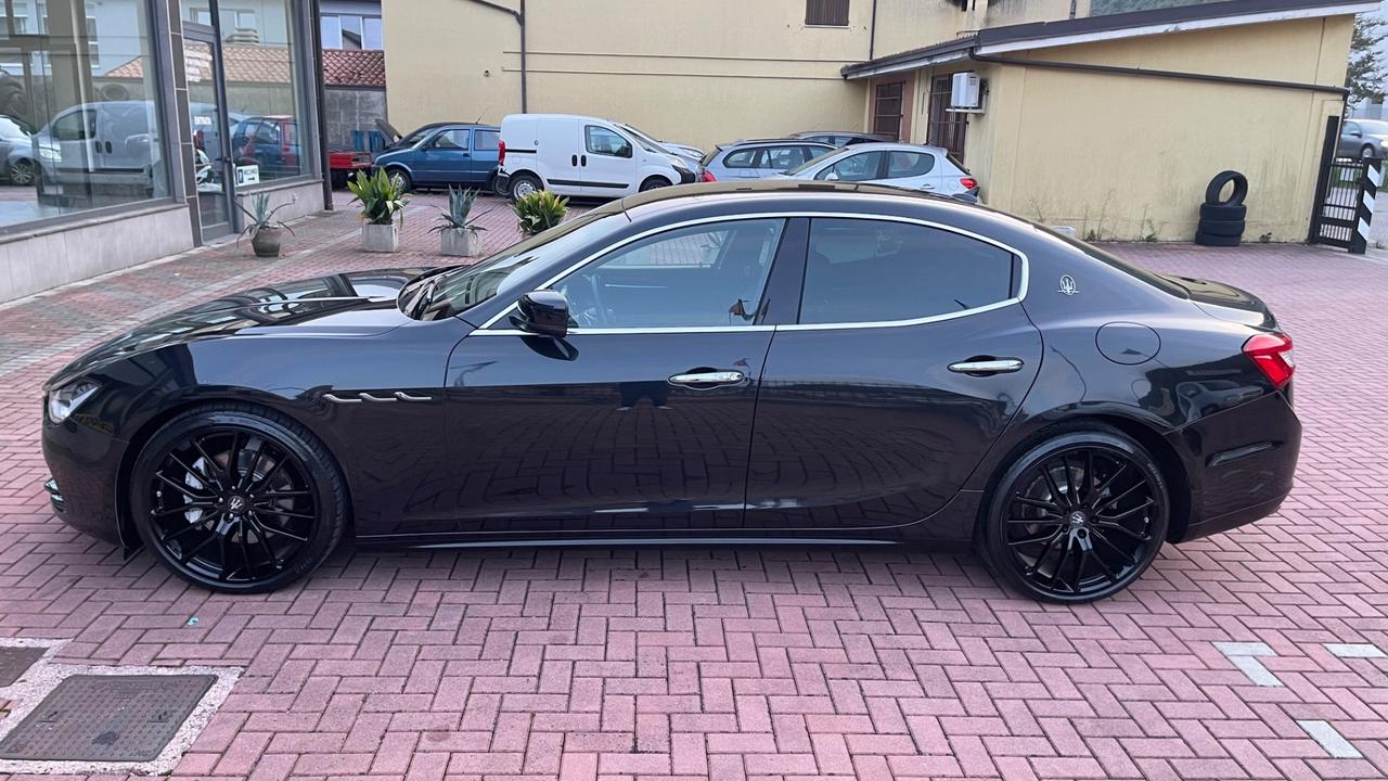 Maserati Ghibli V6 Diesel 275 CV