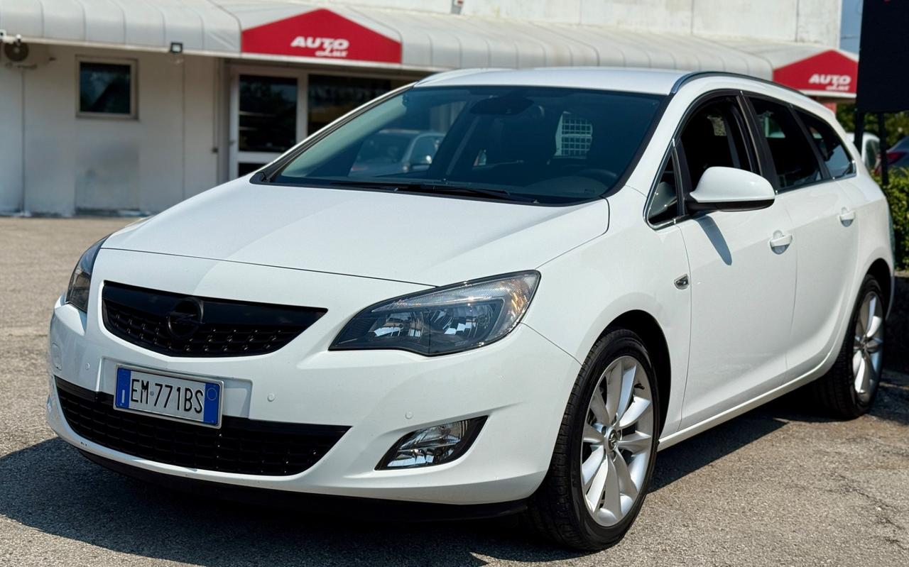 OPEL ASTRA 2.0 CDTI 165CV Sports Tourer aut. Cosmo 139.000KM