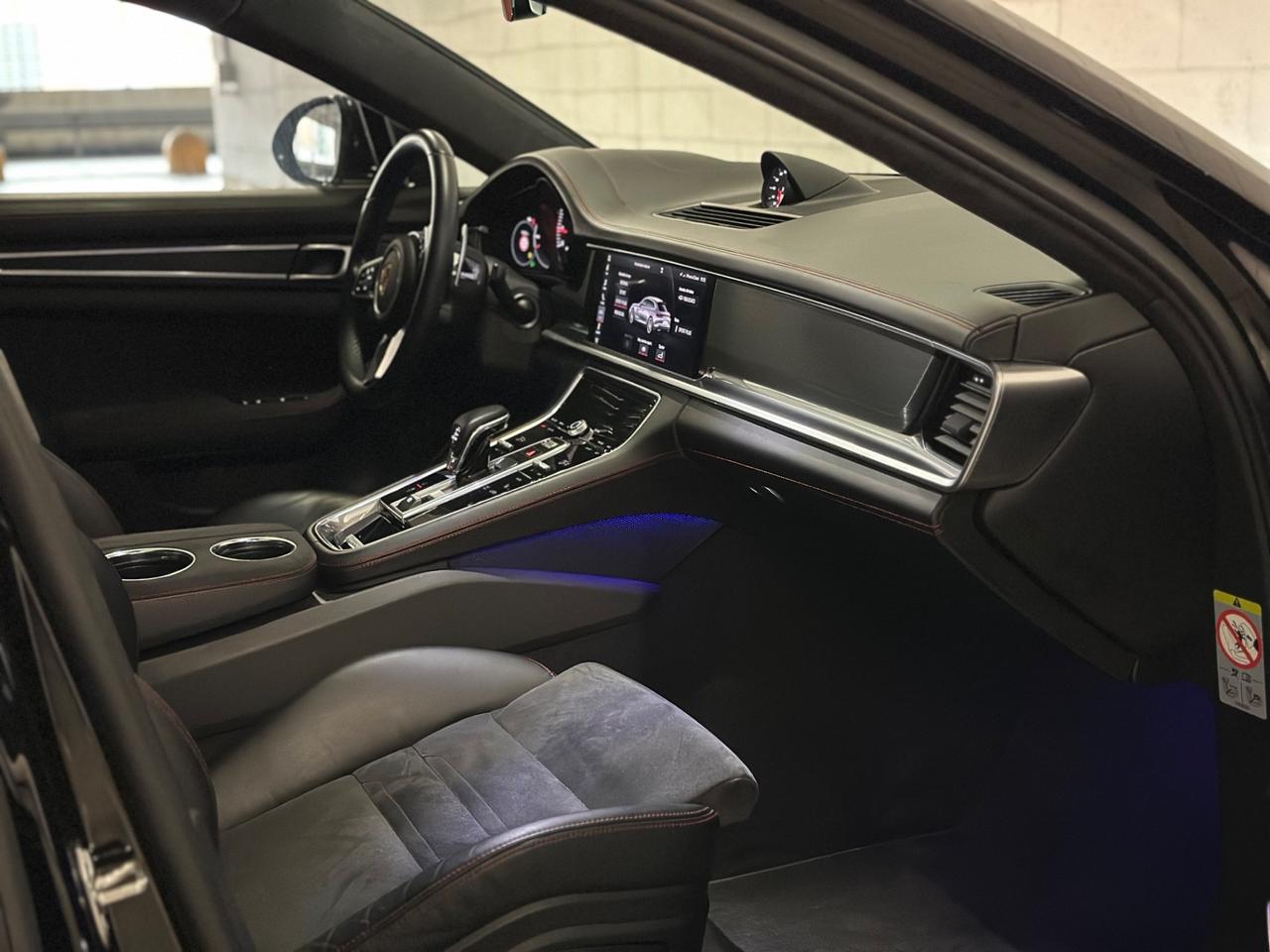 Porsche Panamera 4.0 GTS Sport Turismo