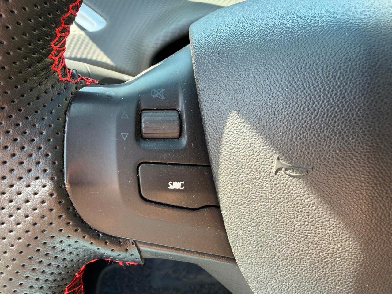 Peugeot 2008 1.6 e-HDi 115 CV Allure BLOCK SYSTEM
