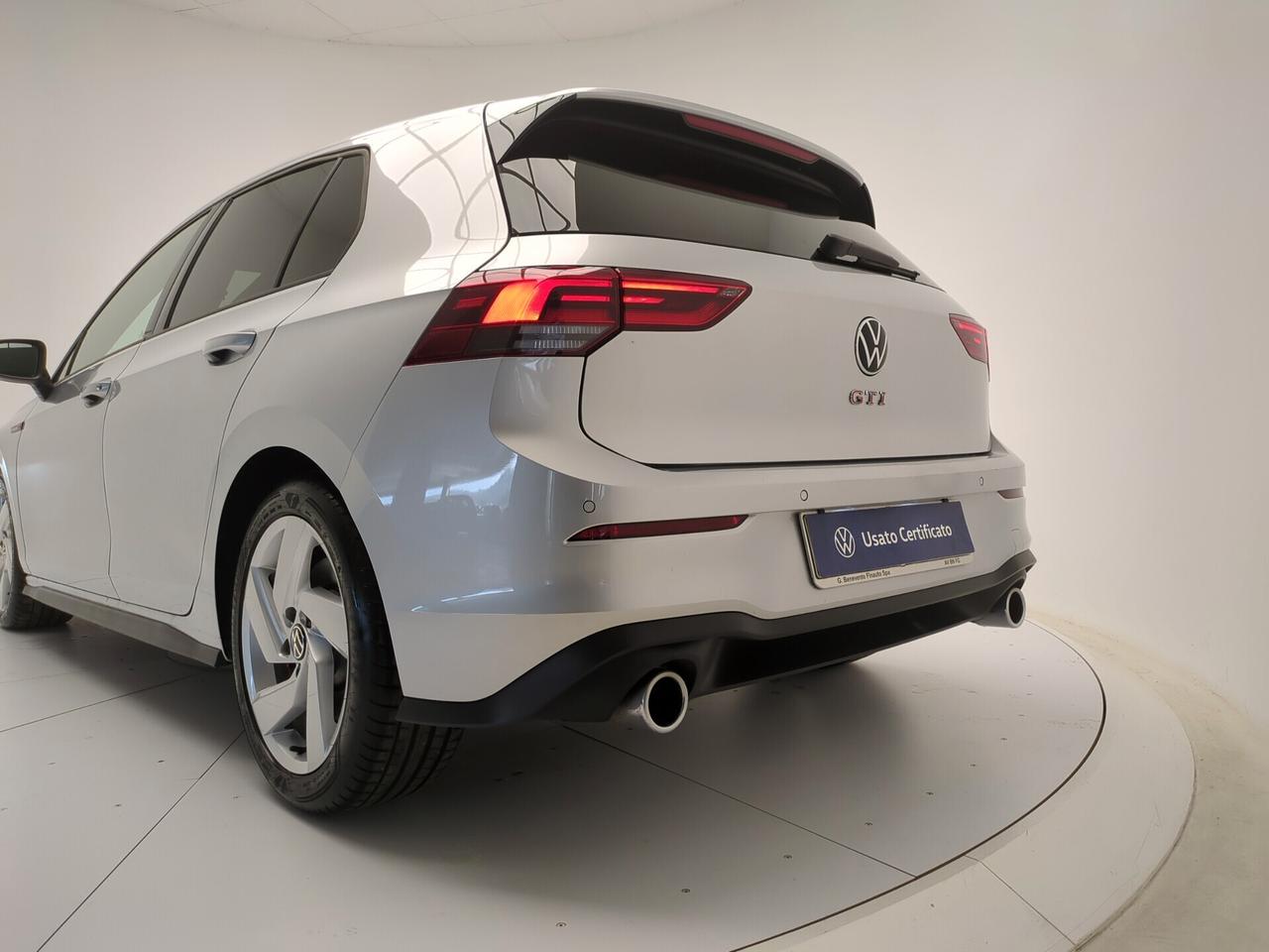 Volkswagen Golf GTI 2.0 TSI DSG