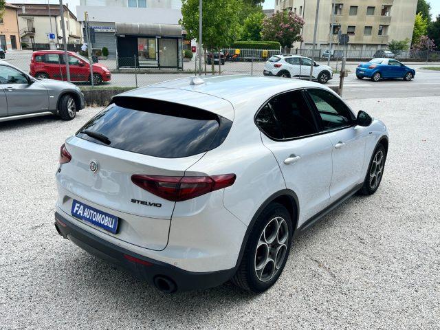 ALFA ROMEO Stelvio 2.2 Turbodiesel 190 CV AT8 Q4 Sprint