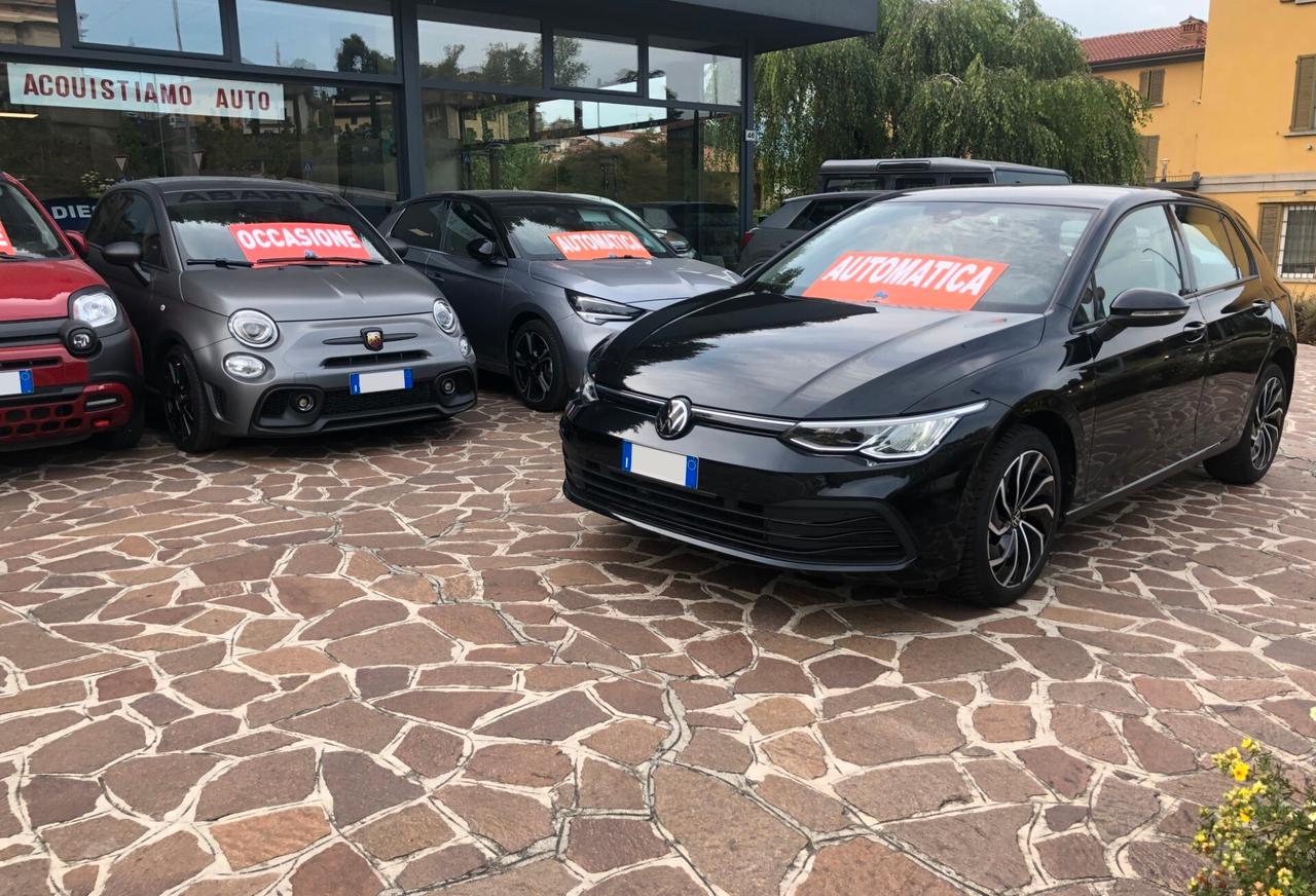 Volkswagen Golf 1.0 eTSI EVO DSG Life