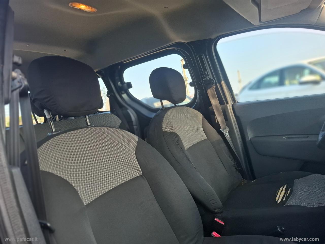 DACIA Dokker 1.6 8V 100 CV S&S SS GPL Lauréate Family