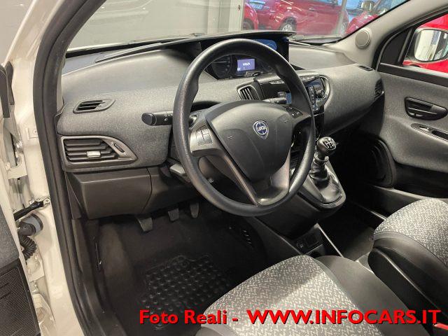 LANCIA Ypsilon 1.0 FireFly 5 porte PROMO ! Hybrid Ecochic Silver