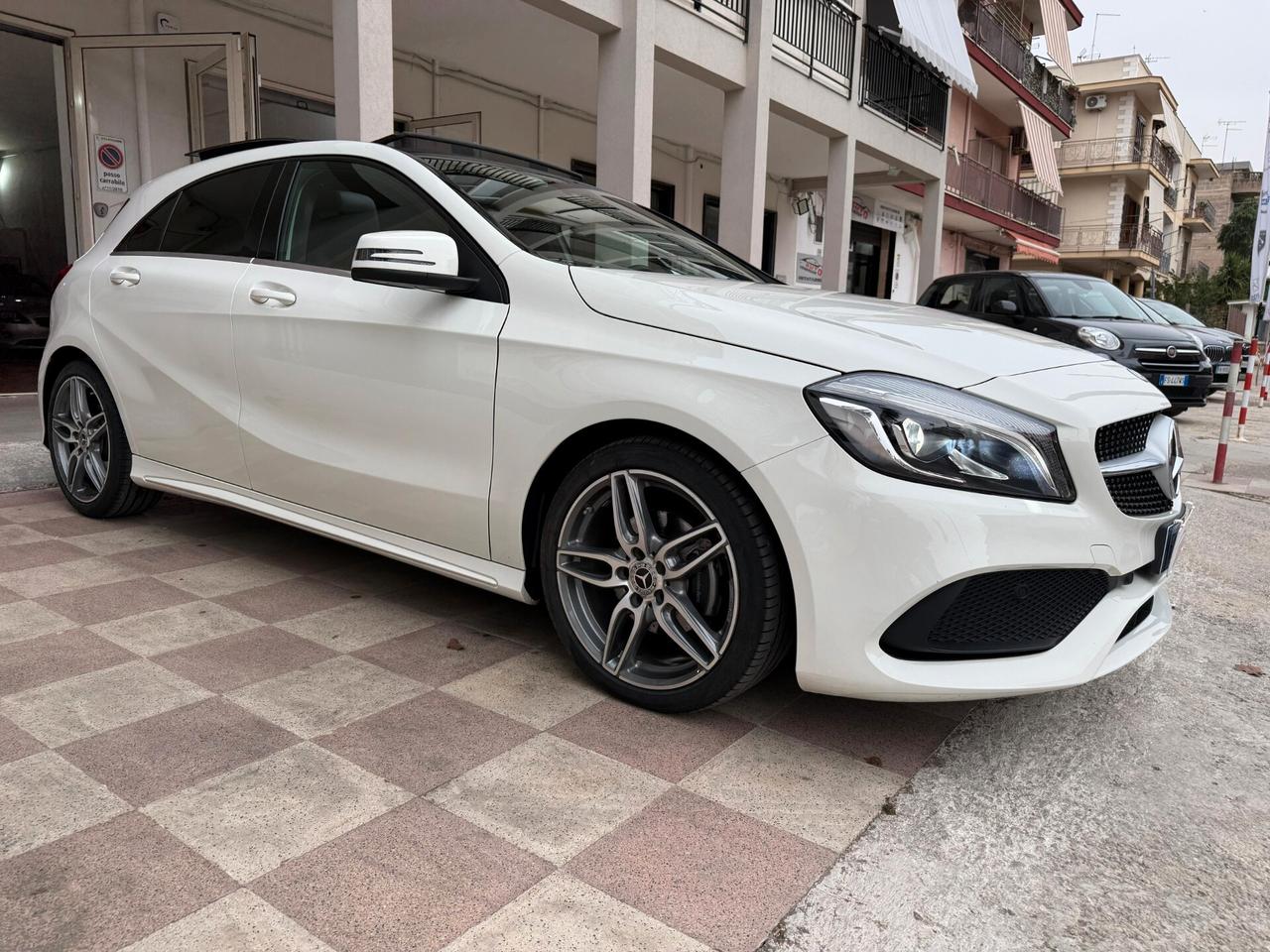 Mercedes-benz A 180 A 180 d Automatic Premium FULL AMG TETTO