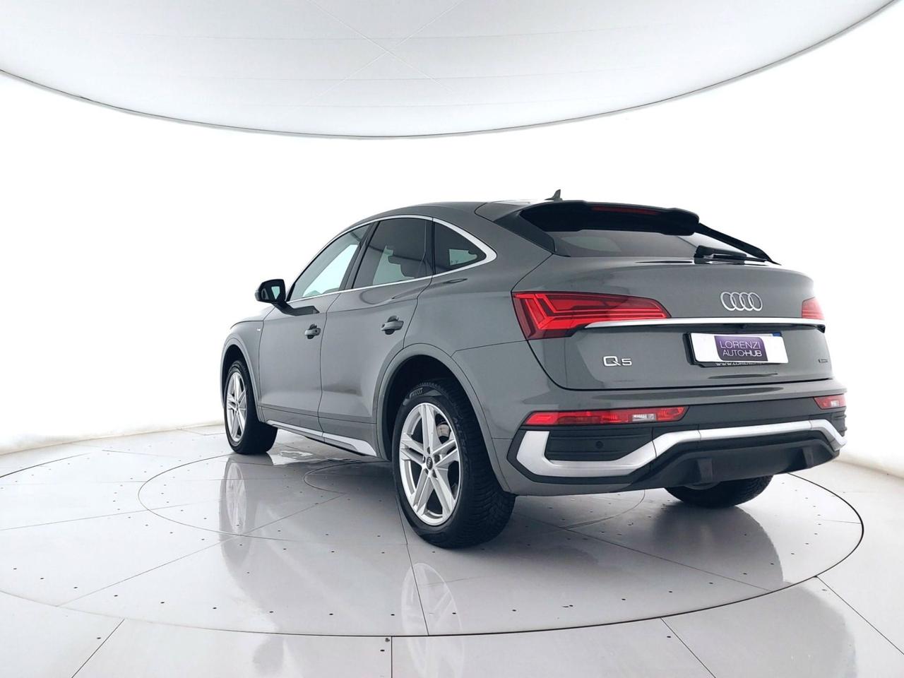 AUDI Q5 Sportback 40 2.0 tdi mhev 12V S line quattro S-LINE X2+CAMERA+ACC
