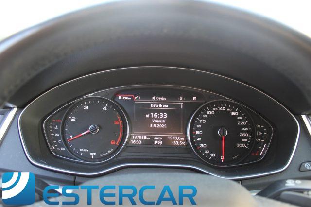 AUDI Q5 30 TDI S tronic Business Sport