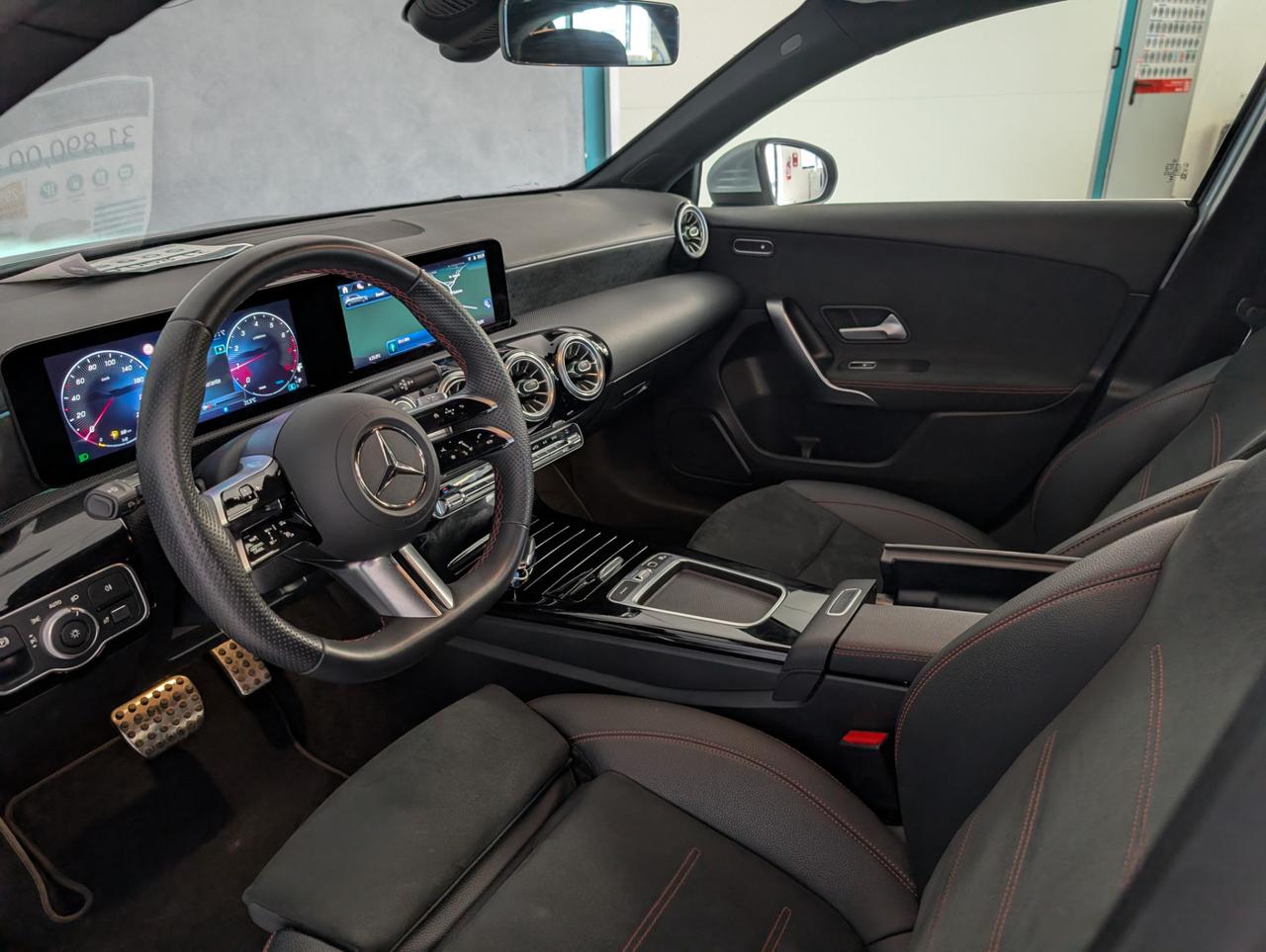 Mercedes-Benz classe a - w177 a 180 premium amg line auto 180 Automatic Premium AMG Line