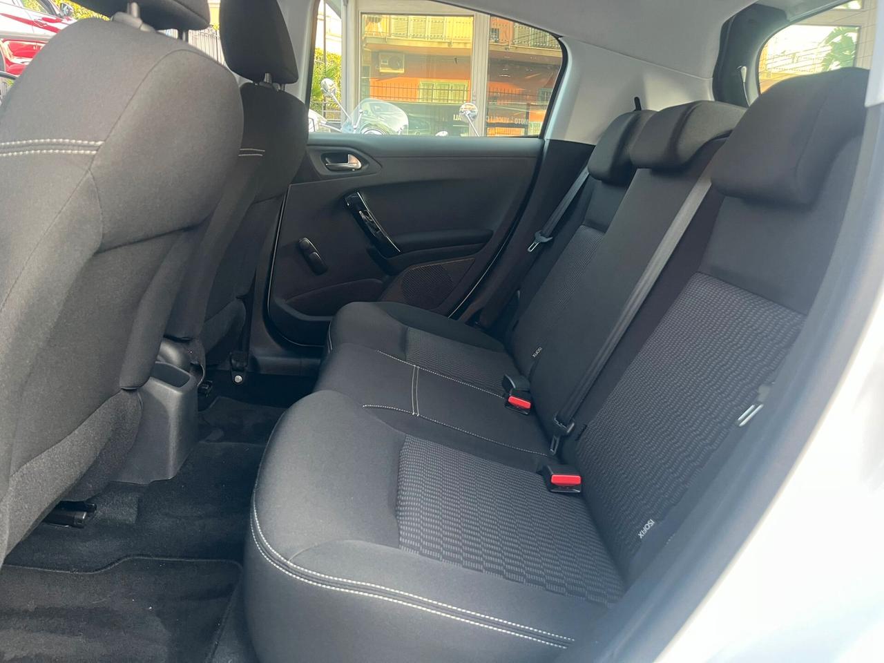 Peugeot 208 BlueHDi 75 5 porte Active