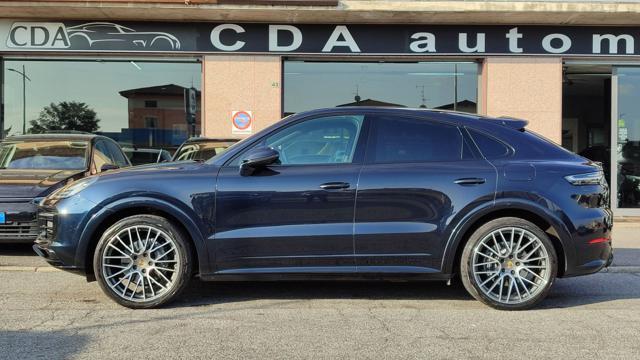 PORSCHE Cayenne Coupé 3.0 V6 E-Hybrid Platinum Edition