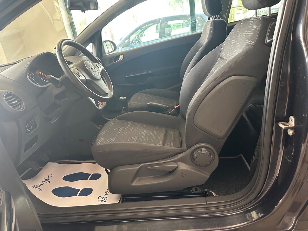 Opel Corsa 1.3 CDTI 75CV Neopatentati