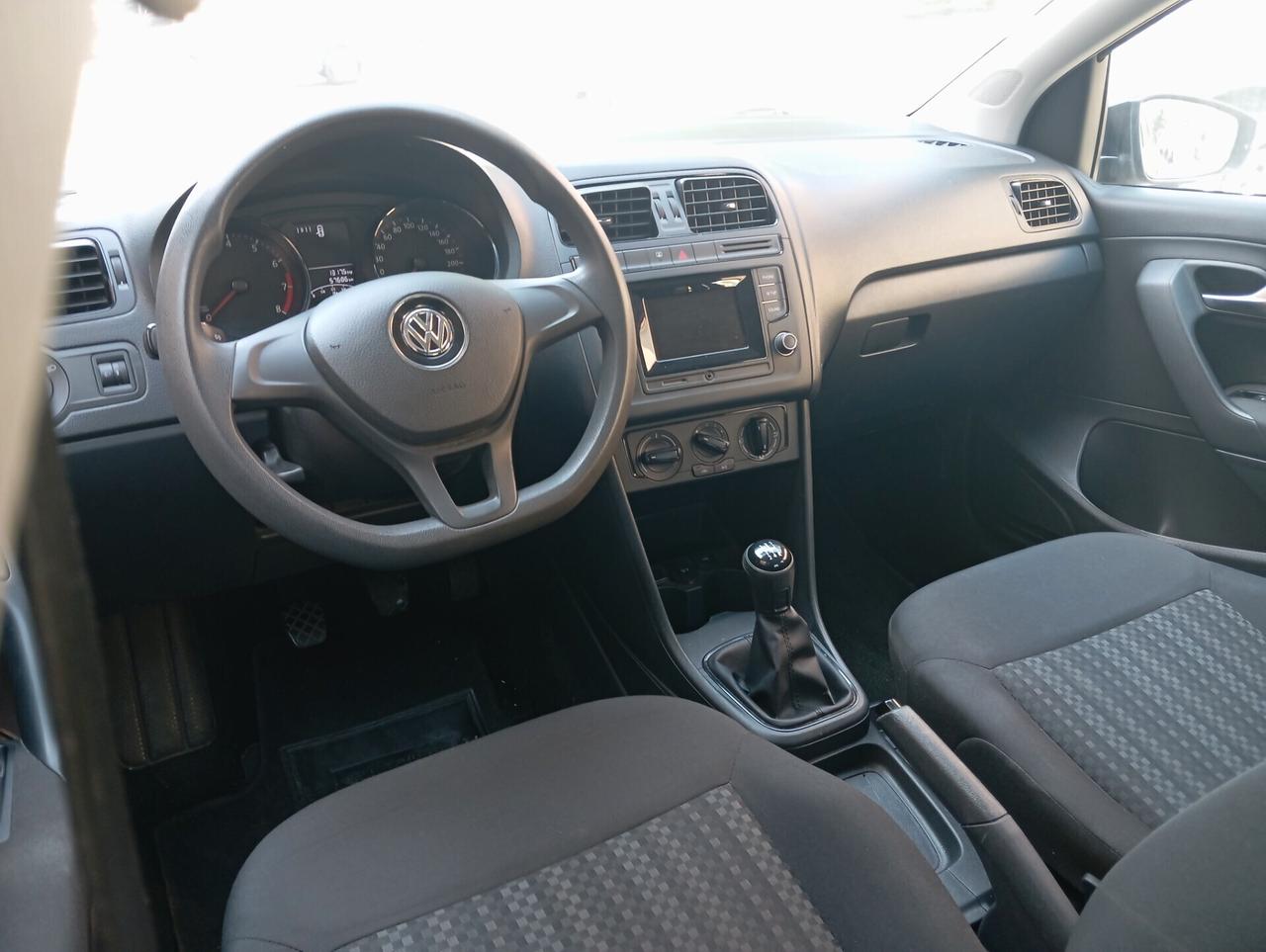 Volkswagen Polo 1.0 Comfortline E6 offerta del mese