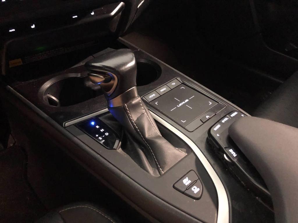 Lexus UX 250h 2.0 Hybrid Midnight 4WD Power Split Device
