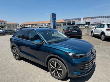 Volkswagen Tiguan 2.0 tdi Elegance 150cv dsg / NO VINCOLI