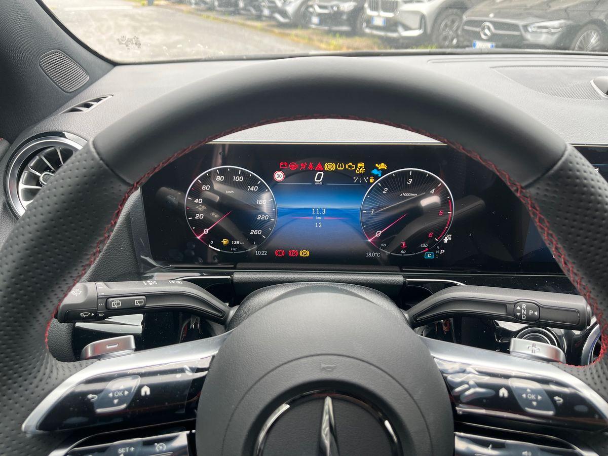 Mercedes-Benz GLA 180 d Automatic