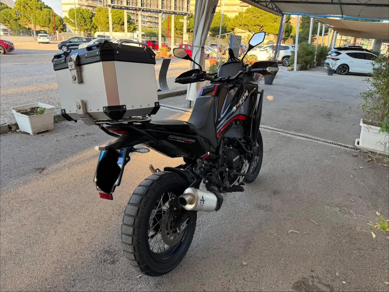 Moto Morini X-Cape 650