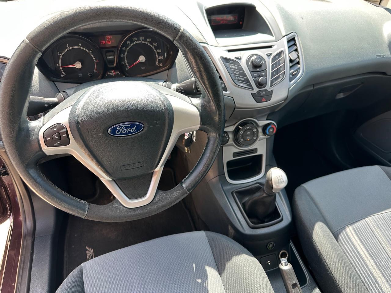 Ford Fiesta 1.4 5 porte Bz.- GPL Titanium